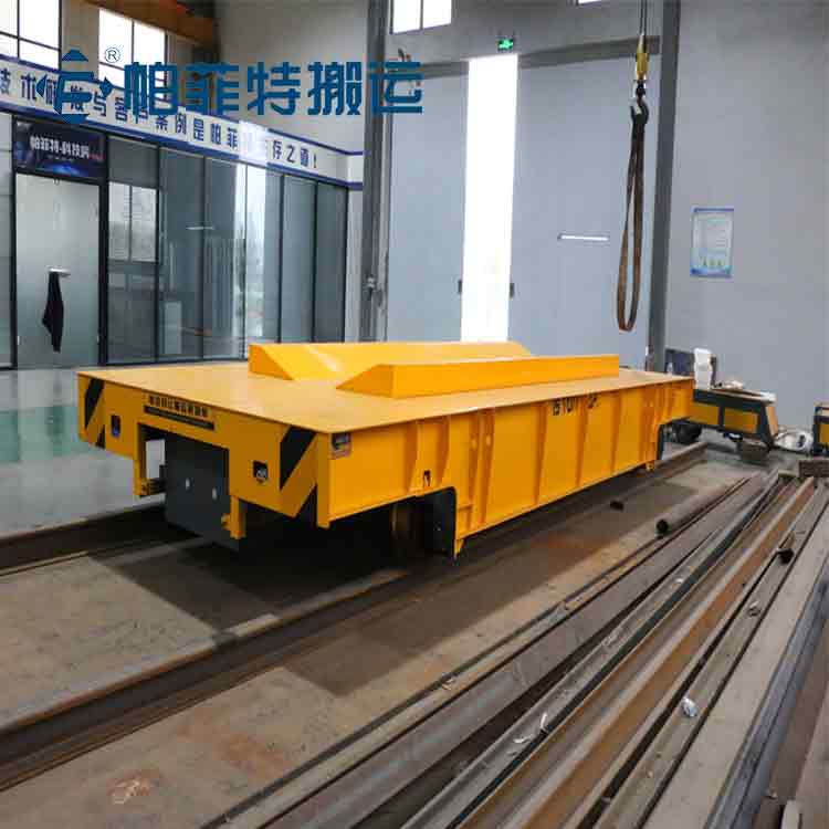 AGV智能電動(dòng)平車(chē)實(shí)物圖